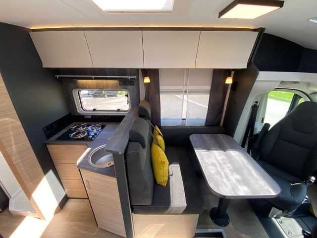 Nowy Kamper półintegra Hobby Optima De Luxe T70 GE: zdjęcie 17 Nowy Kamper półintegra Hobby Optima De Luxe T70 GE: zdjęcie 17