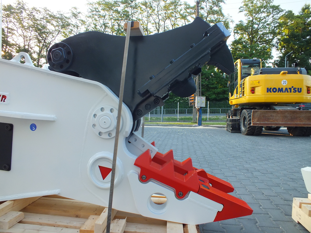 DEMOQ DRK 21 Hydraulic Rotating Pulveriser Crusher 2000 KG - Nożyce wyburzeniowe do Koparek: zdjęcie 3 DEMOQ DRK 21 Hydraulic Rotating Pulveriser Crusher 2000 KG - Nożyce wyburzeniowe do Koparek: zdjęcie 3