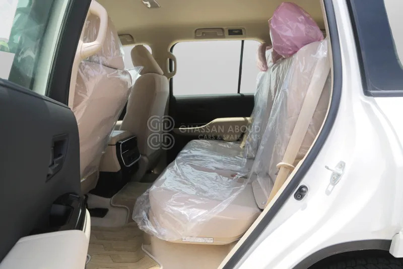 SUV Toyota Land Cruiser 300: zdjęcie 6 SUV Toyota Land Cruiser 300: zdjęcie 6