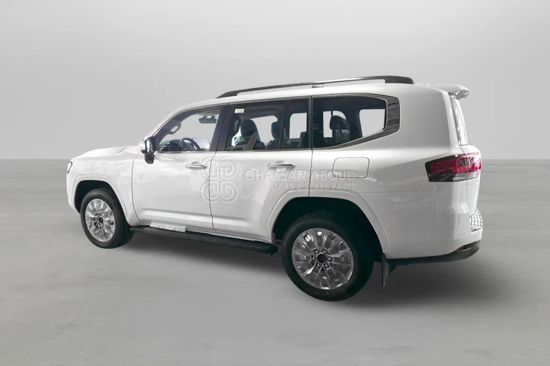 Toyota Land Cruiser 300 - SUV: zdjęcie 2 Toyota Land Cruiser 300 - SUV: zdjęcie 2