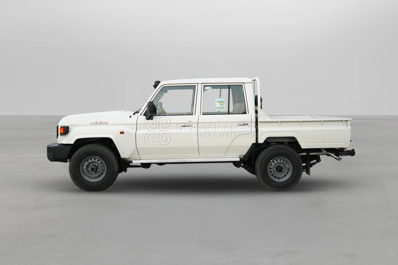 Toyota Land Cruiser Pick Up LC79 4X4 DC - Pick-up: zdjęcie 3 Toyota Land Cruiser Pick Up LC79 4X4 DC - Pick-up: zdjęcie 3