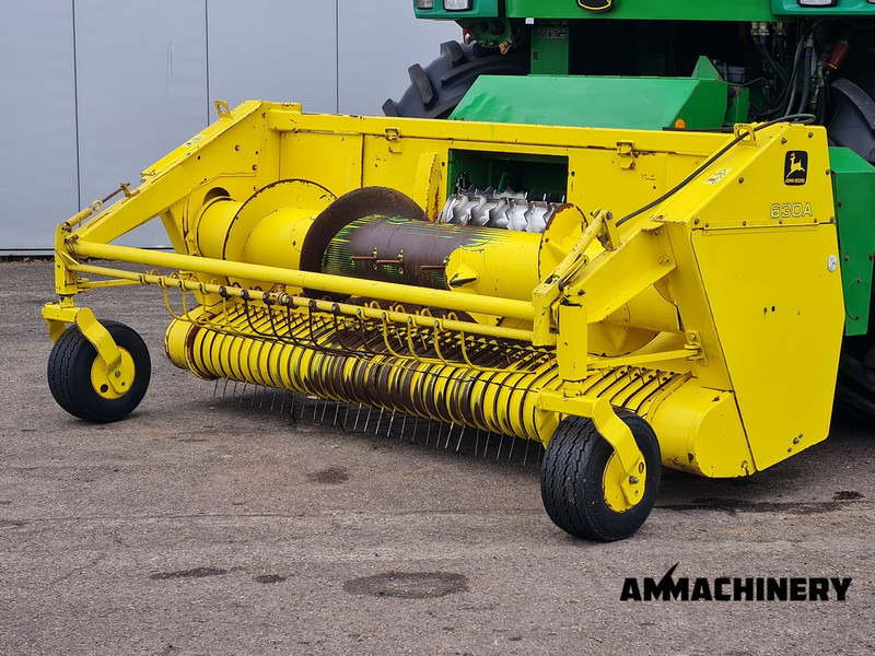 John Deere 630A pick-up - Sprzęt do sieczkarni: zdjęcie 1 John Deere 630A pick-up - Sprzęt do sieczkarni: zdjęcie 1