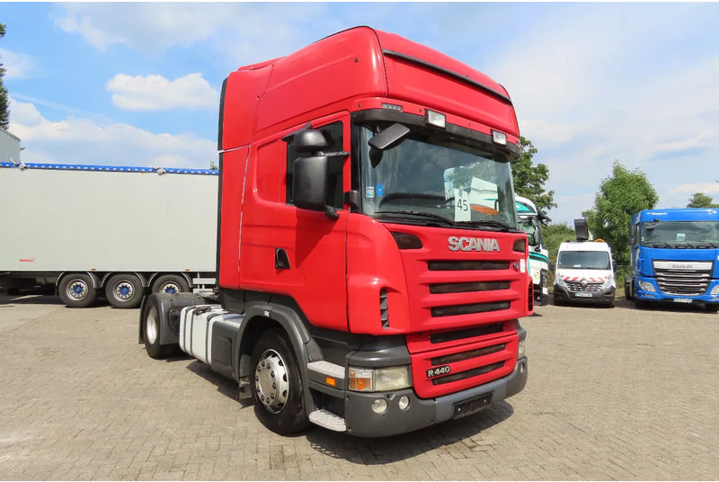 Scania R440 2 tanks Frigo, 927381km, no rust chassis - Ciągnik siodłowy: zdjęcie 1 Scania R440 2 tanks Frigo, 927381km, no rust chassis - Ciągnik siodłowy: zdjęcie 1