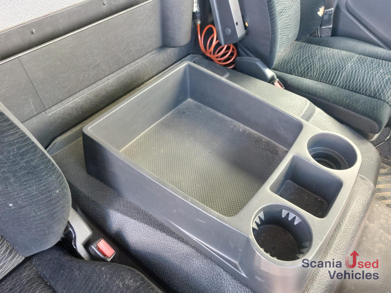 MERCEDES-BENZ Atego 1221 L Koffer Ladebordwand - Samochód ciężarowy furgon: zdjęcie 2 MERCEDES-BENZ Atego 1221 L Koffer Ladebordwand - Samochód ciężarowy furgon: zdjęcie 2