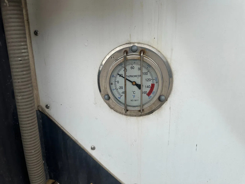 Kontener zbiornikowy CIMC 20FT ISO / 25.020L-1-COMP. / L4BN / UN Portable / T11 / test: 10-2027: zdjęcie 11 Kontener zbiornikowy CIMC 20FT ISO / 25.020L-1-COMP. / L4BN / UN Portable / T11 / test: 10-2027: zdjęcie 11