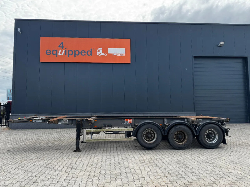 DESOT nice 20FT/30FT ADR-Chassis for SMALL PRICE, liftaxle, 5 twistlocks arms - Naczepa kontenerowiec/ System wymienny: zdjęcie 2 DESOT nice 20FT/30FT ADR-Chassis for SMALL PRICE, liftaxle, 5 twistlocks arms - Naczepa kontenerowiec/ System wymienny: zdjęcie 2