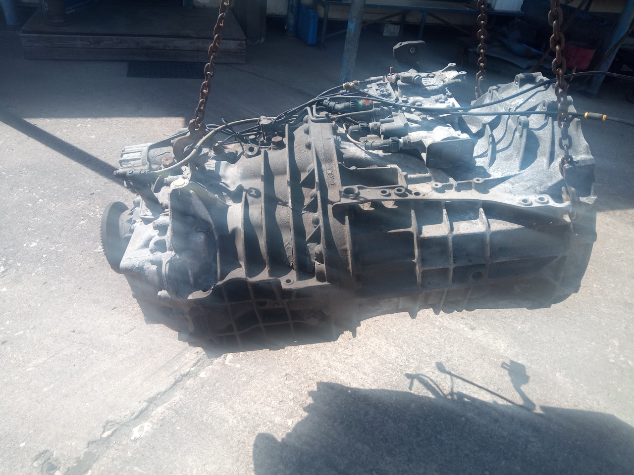 DAF XF106 - Skrzynia biegów: zdjęcie 4 DAF XF106 - Skrzynia biegów: zdjęcie 4