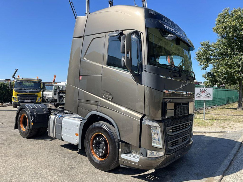 Volvo FH 460 LNG GAS ADR - ACC + Dynamic Steering - I-park Cool - Lane Keeping Support - collision warning - leather - ... BE Truck - Ciągnik siodłowy: zdjęcie 1 Volvo FH 460 LNG GAS ADR - ACC + Dynamic Steering - I-park Cool - Lane Keeping Support - collision warning - leather - ... BE Truck - Ciągnik siodłowy: zdjęcie 1