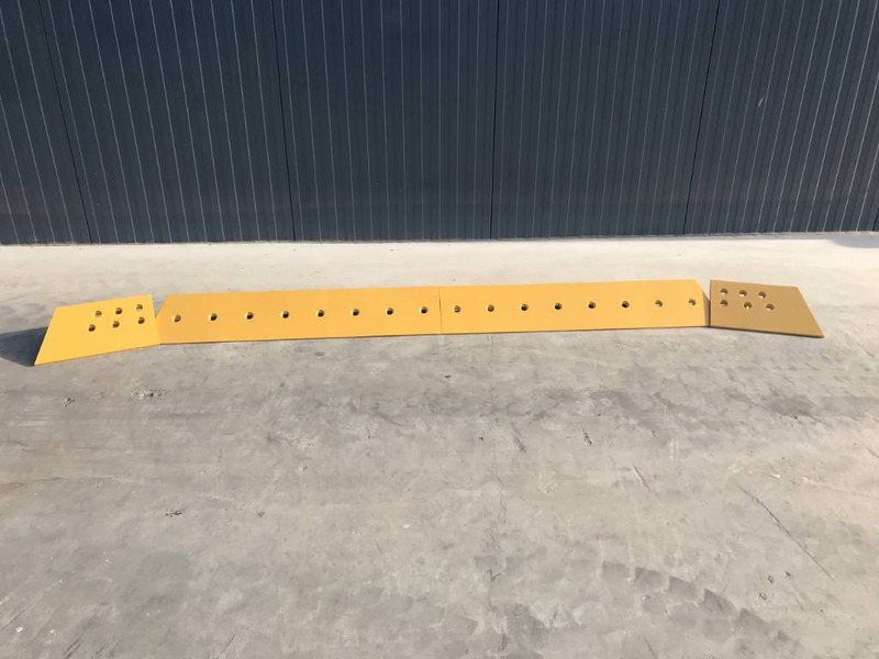 Cat D6T - Osprzęt do Maszyn budowlanych: zdjęcie 1 Cat D6T - Osprzęt do Maszyn budowlanych: zdjęcie 1