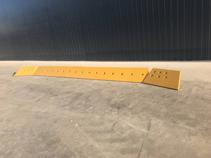 Cat D6T - Osprzęt do Maszyn budowlanych: zdjęcie 2 Cat D6T - Osprzęt do Maszyn budowlanych: zdjęcie 2