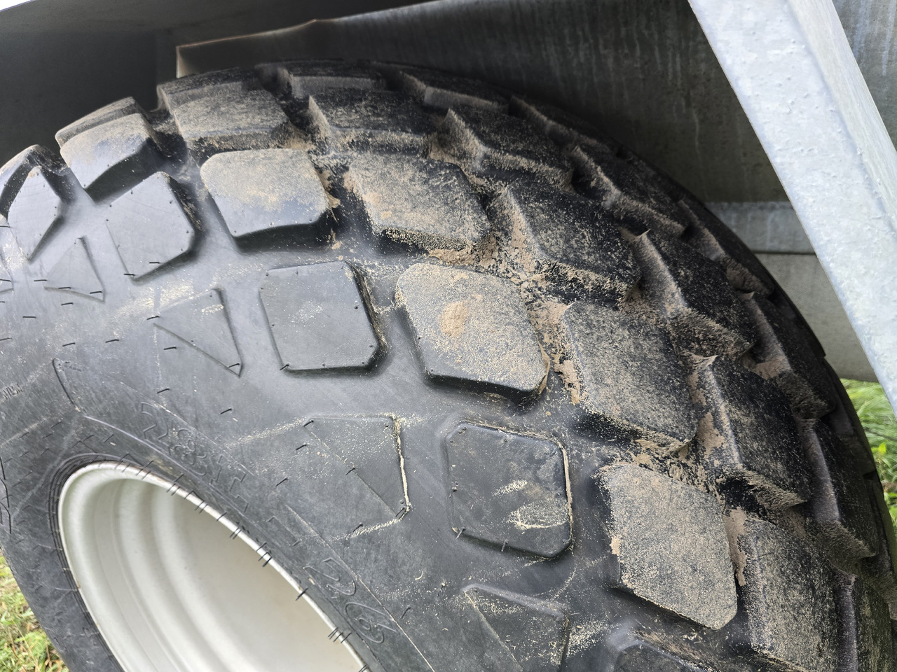 GULLEMIX 9000 - Przyczepa asenizacyjna: zdjęcie 2 GULLEMIX 9000 - Przyczepa asenizacyjna: zdjęcie 2