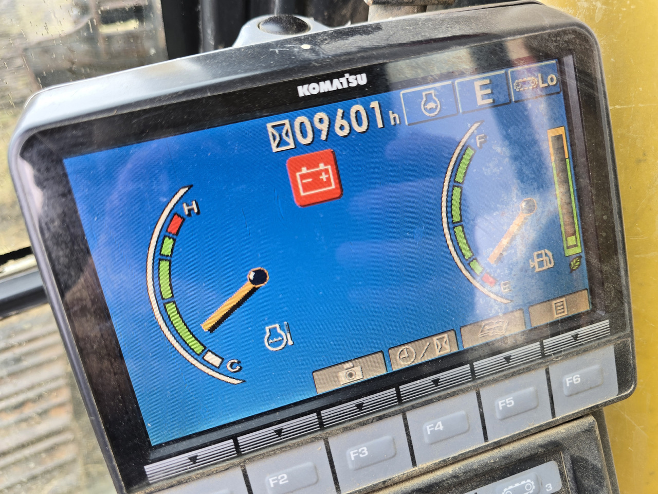 KOMATSU PS210LC-8 - Koparka gąsienicowa: zdjęcie 3 KOMATSU PS210LC-8 - Koparka gąsienicowa: zdjęcie 3