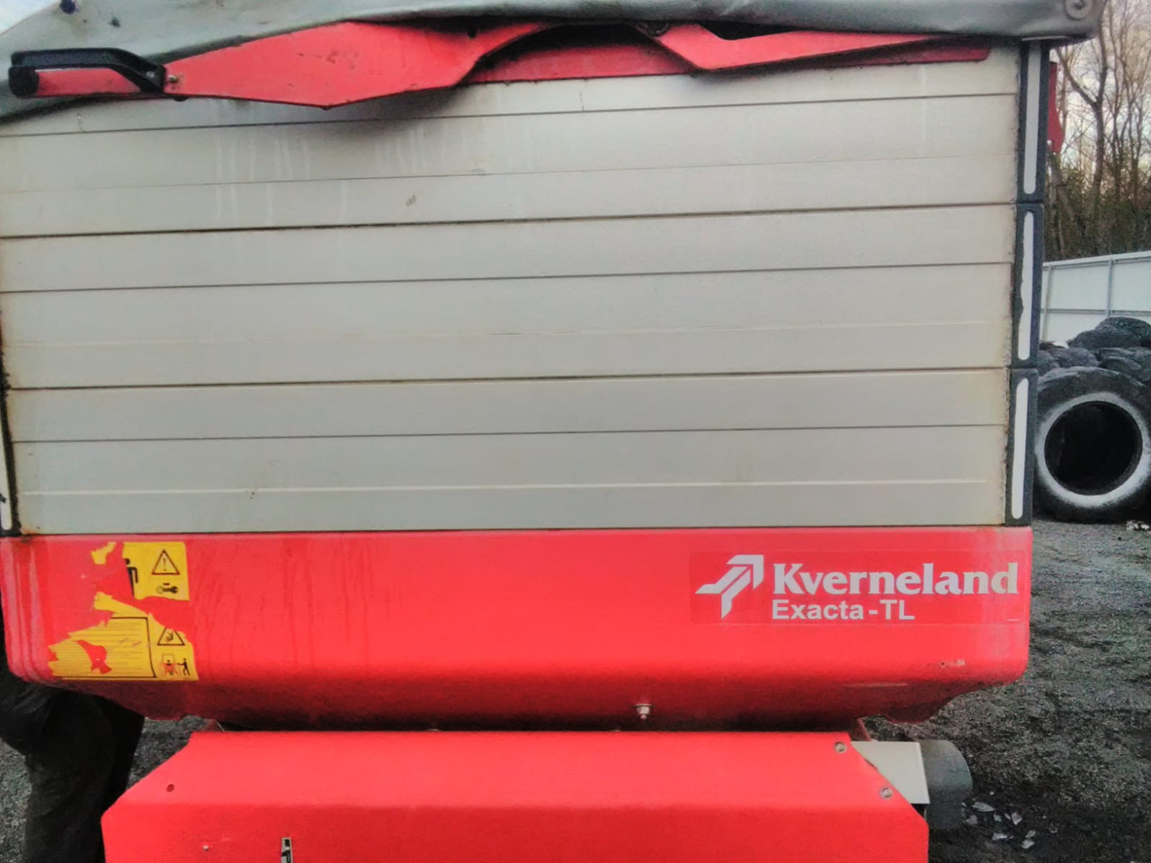 KVERNELAND EXACTA – TL - Rozsiewacz nawozów: zdjęcie 5 KVERNELAND EXACTA – TL - Rozsiewacz nawozów: zdjęcie 5