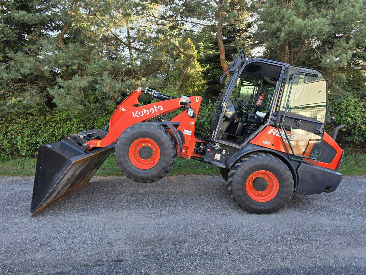 Kubota R065 HW - Ładowarka przegubowa: zdjęcie 1 Kubota R065 HW - Ładowarka przegubowa: zdjęcie 1