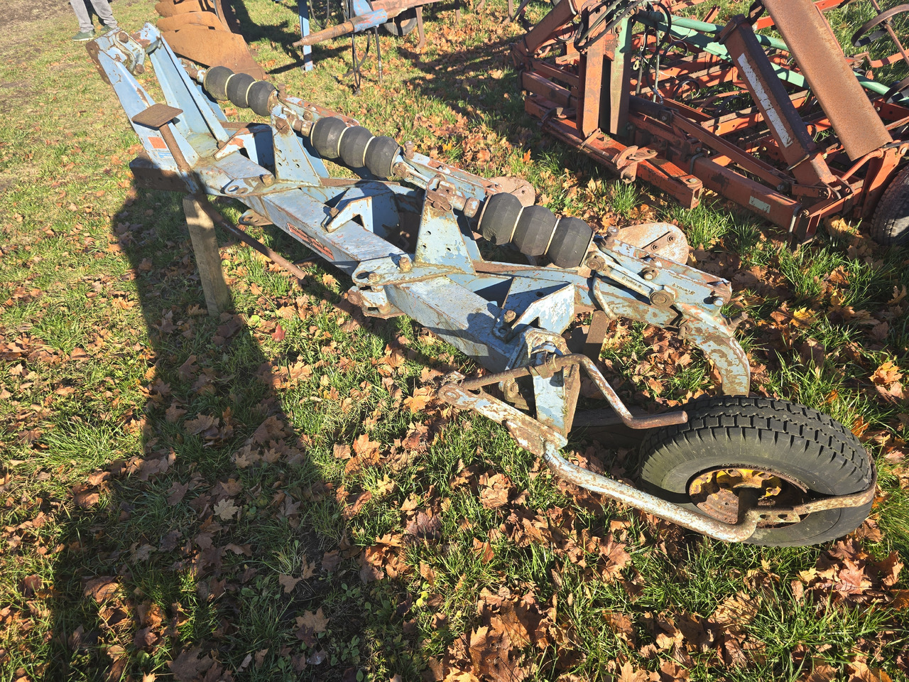 Overum 3 - Pług: zdjęcie 5 Overum 3 - Pług: zdjęcie 5