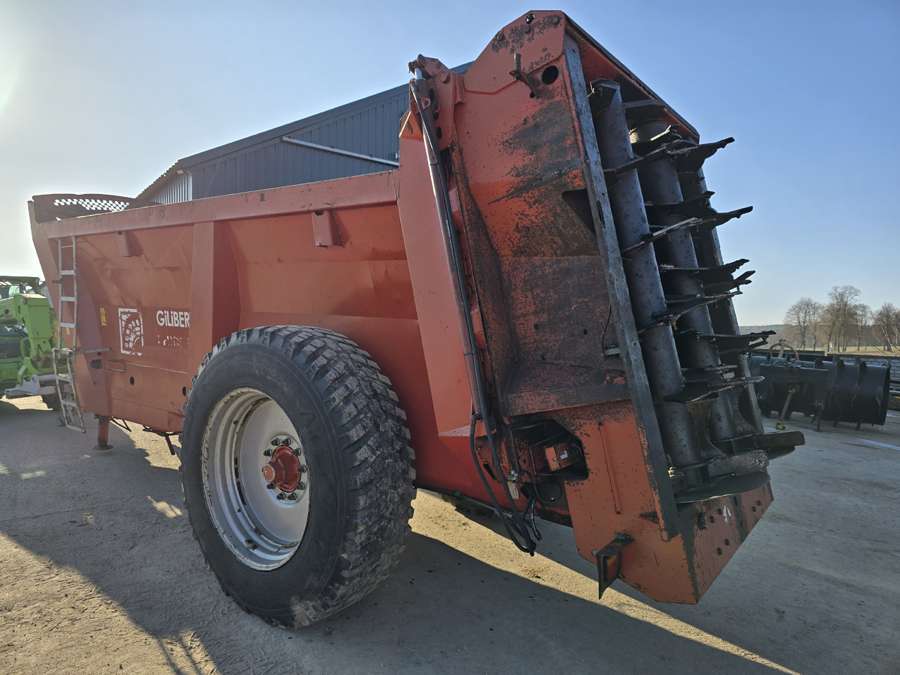 - Rozrzutnik nawozów: zdjęcie 3 - Rozrzutnik nawozów: zdjęcie 3