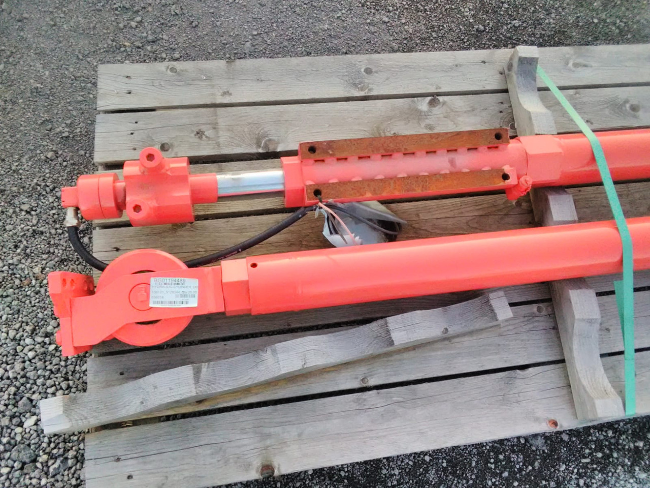 SANDVIK BG01194489 - Siłownik hydrauliczny do Wiertnic: zdjęcie 4 SANDVIK BG01194489 - Siłownik hydrauliczny do Wiertnic: zdjęcie 4