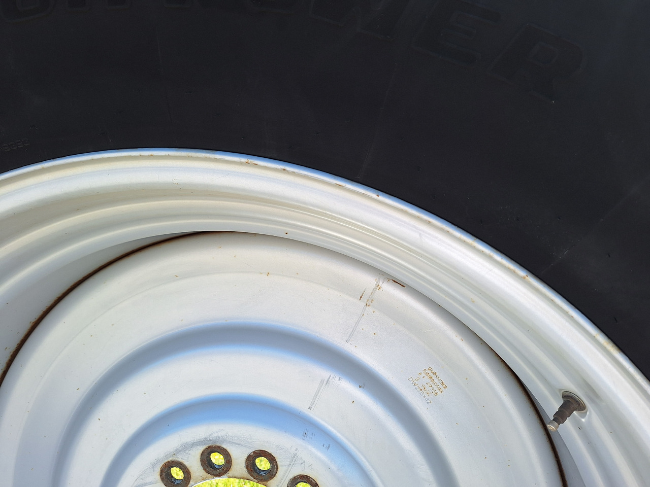 Trelleborg Trelleborg - Opona do Maszyn budowlanych: zdjęcie 3 Trelleborg Trelleborg - Opona do Maszyn budowlanych: zdjęcie 3