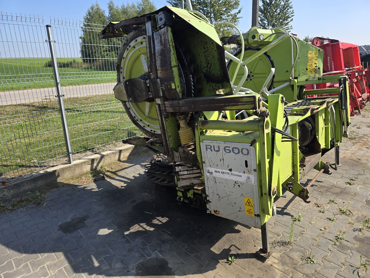 Claas RU600 - Sieczkarnia: zdjęcie 1 Claas RU600 - Sieczkarnia: zdjęcie 1