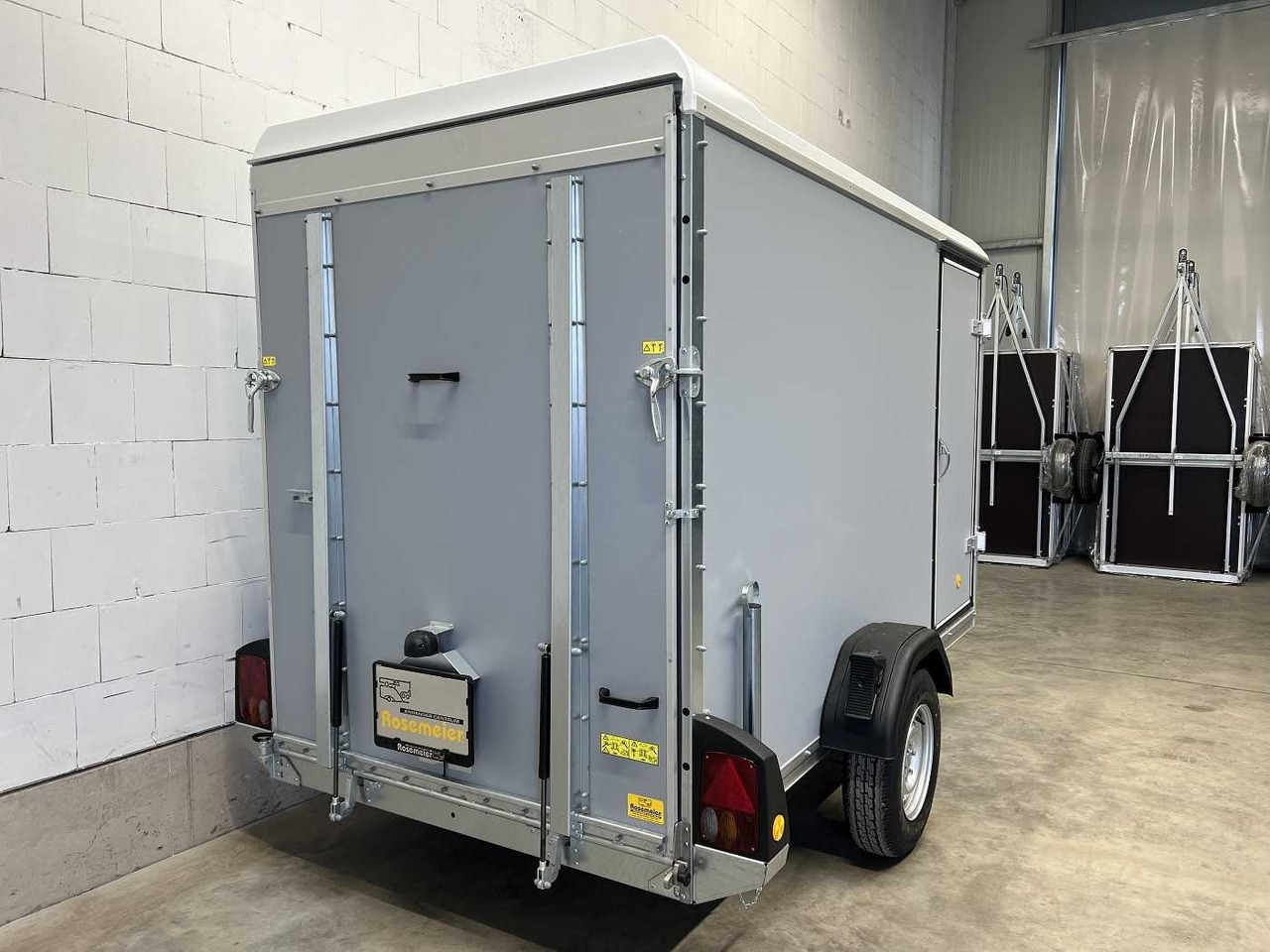 BOECKMANN KT 3015/15 M F Tür TKL Stützen Kofferanhänger - Przyczepa zamknięte nadwozie: zdjęcie 4 BOECKMANN KT 3015/15 M F Tür TKL Stützen Kofferanhänger - Przyczepa zamknięte nadwozie: zdjęcie 4