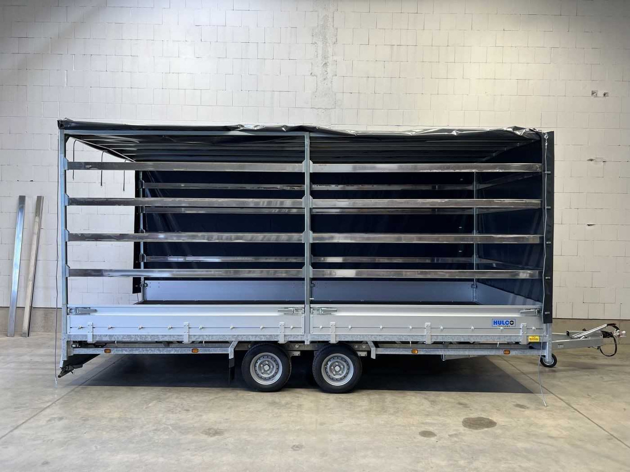 HULCO Medax-2 3000 Plane Hochlader - Przyczepa z plandeką: zdjęcie 2 HULCO Medax-2 3000 Plane Hochlader - Przyczepa z plandeką: zdjęcie 2