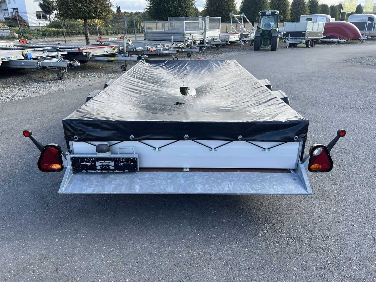 VEZEKO Husky Car FB 27.39 Autotransporter - Przyczepa do hakowca/ Bramowca: zdjęcie 4 VEZEKO Husky Car FB 27.39 Autotransporter - Przyczepa do hakowca/ Bramowca: zdjęcie 4