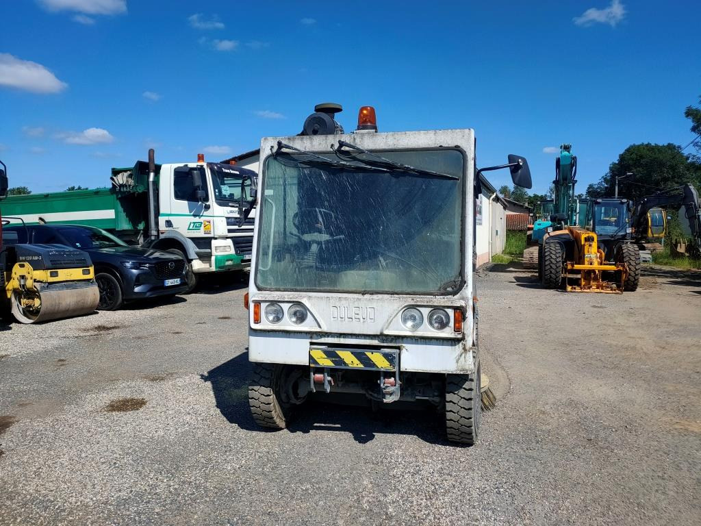 DULEVO 200-4 - Zamiatarka uliczna: zdjęcie 3 DULEVO 200-4 - Zamiatarka uliczna: zdjęcie 3