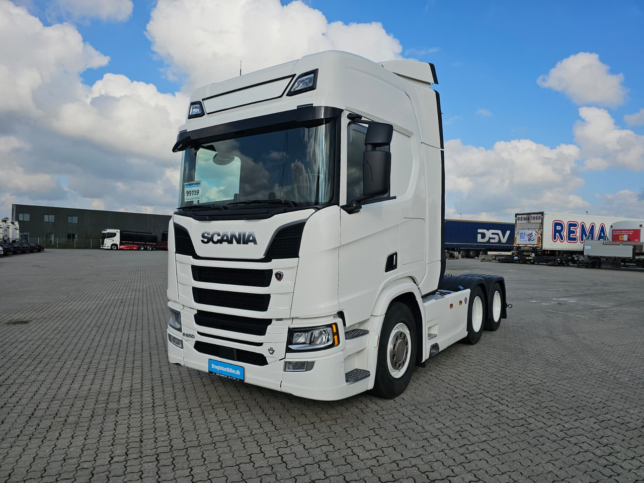 Ciągnik siodłowy Scania R650 6X2: zdjęcie 1