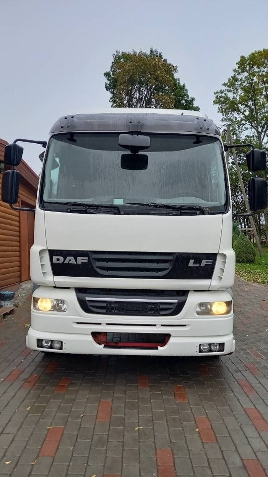 DAF FA55.250G, ONLY FOR PARTS! - Samochód ciężarowy furgon: zdjęcie 3 DAF FA55.250G, ONLY FOR PARTS! - Samochód ciężarowy furgon: zdjęcie 3