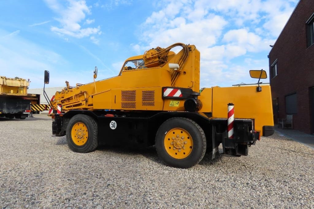 Kobelco RK 70 M2 - Dźwig samojezdny: zdjęcie 4 Kobelco RK 70 M2 - Dźwig samojezdny: zdjęcie 4