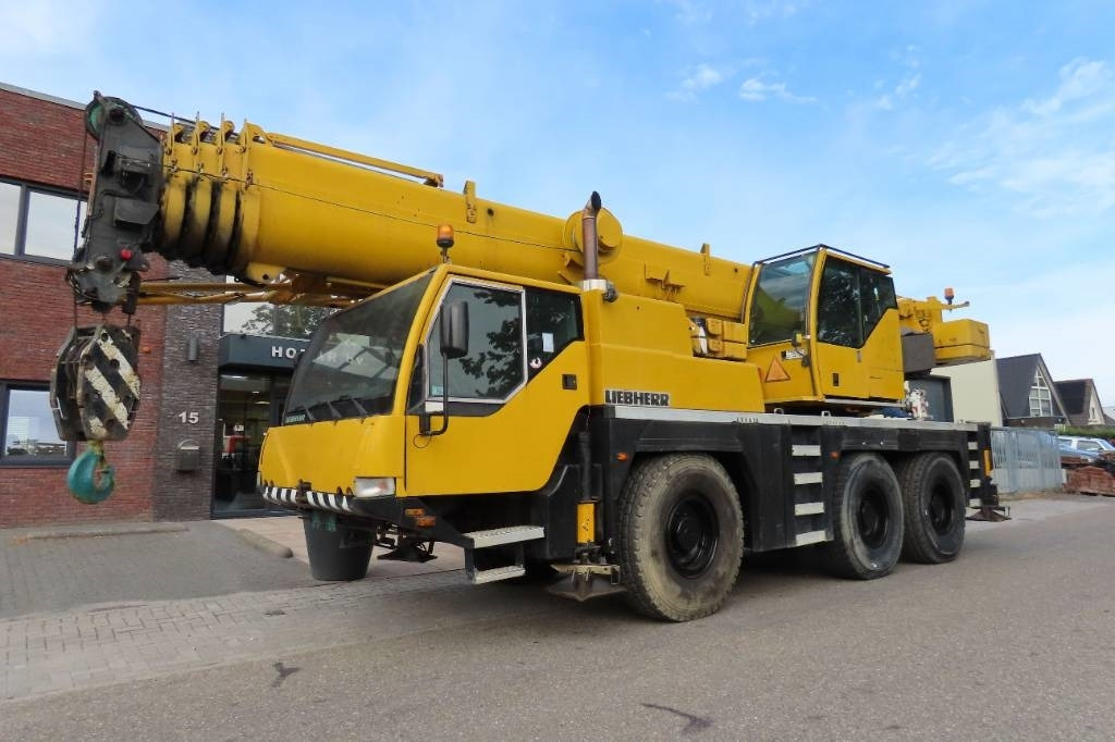 Liebherr LTM 1055-1 - Żuraw szosowo-terenowy: zdjęcie 1 Liebherr LTM 1055-1 - Żuraw szosowo-terenowy: zdjęcie 1