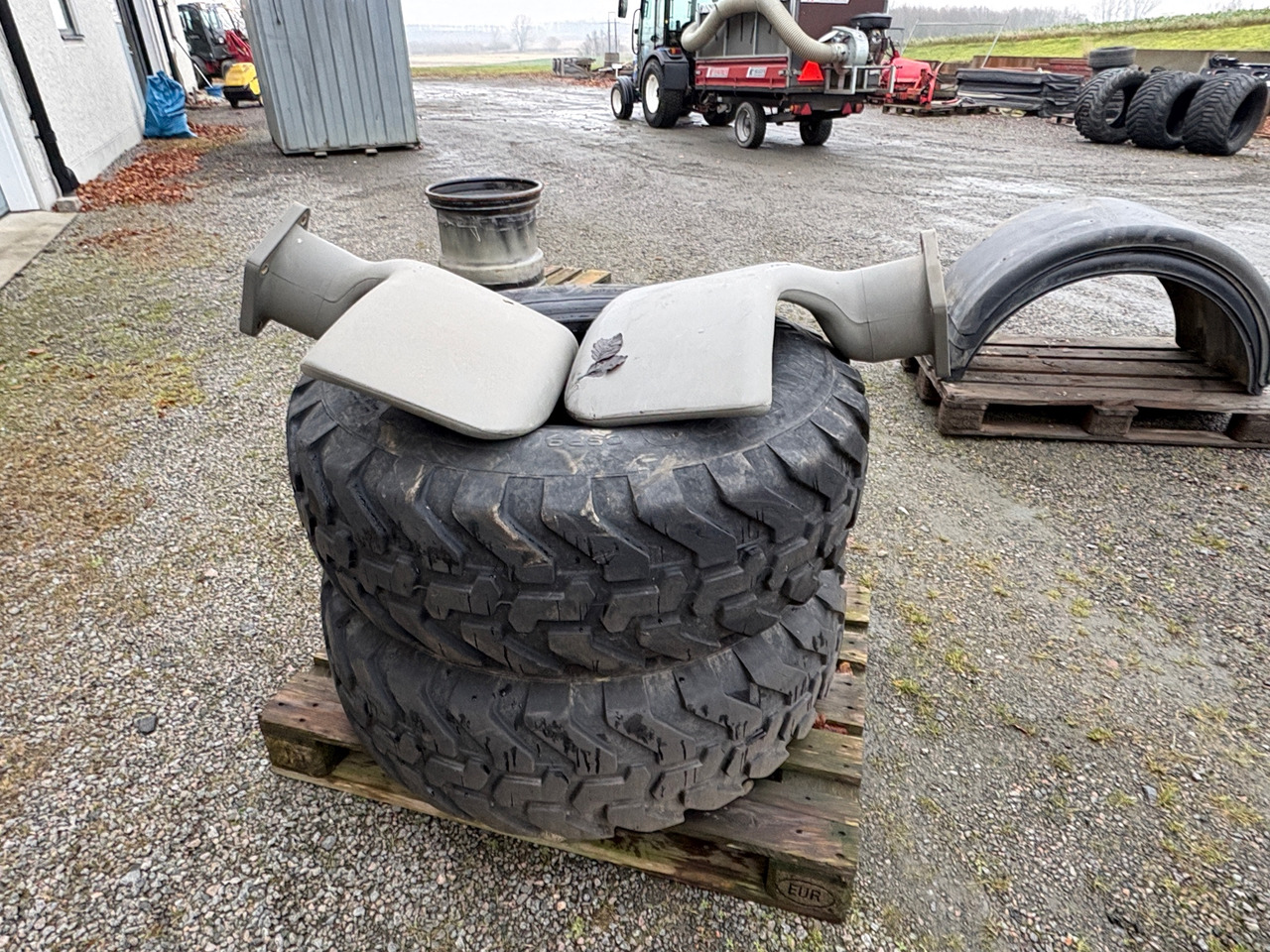 Atlas AR 65 - Opona do Maszyn budowlanych: zdjęcie 1 Atlas AR 65 - Opona do Maszyn budowlanych: zdjęcie 1