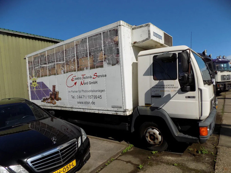 MAN 8.136 MAN 8.163 koel vrieswagen met laadklep - Samochód ciężarowy chłodnia: zdjęcie 2 MAN 8.136 MAN 8.163 koel vrieswagen met laadklep - Samochód ciężarowy chłodnia: zdjęcie 2
