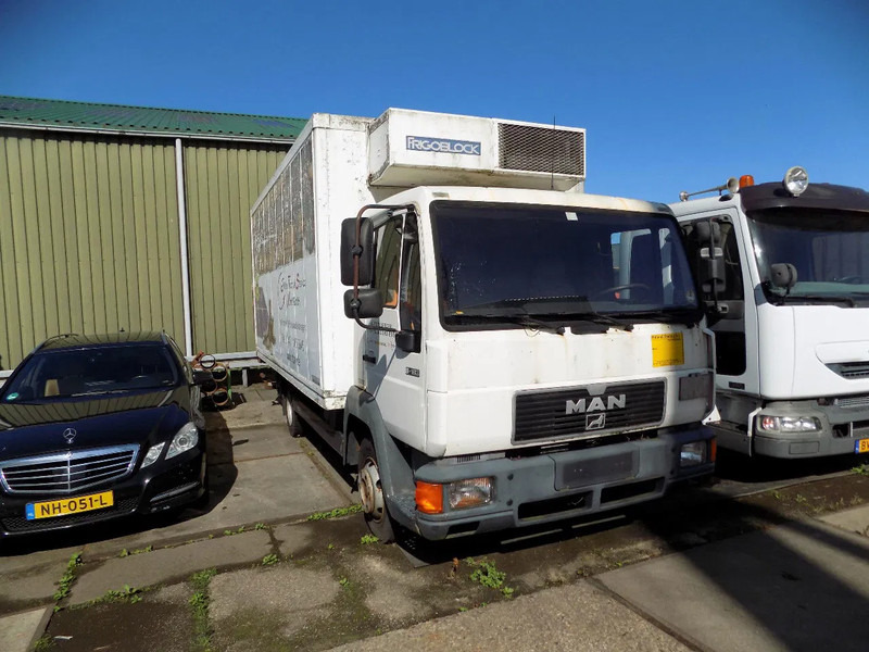 MAN 8.136 MAN 8.163 koel vrieswagen met laadklep - Samochód ciężarowy chłodnia: zdjęcie 3 MAN 8.136 MAN 8.163 koel vrieswagen met laadklep - Samochód ciężarowy chłodnia: zdjęcie 3
