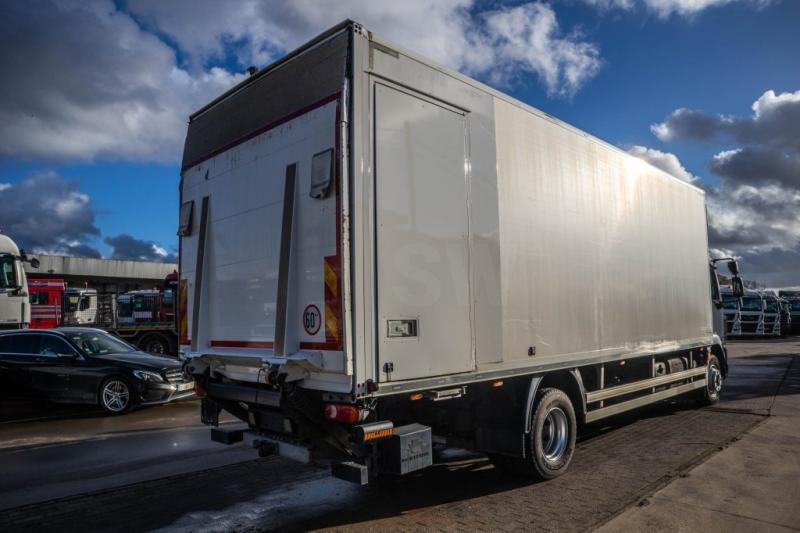 DAF LF 220(16t)+DHOLLANDIA - Samochód ciężarowy furgon: zdjęcie 3 DAF LF 220(16t)+DHOLLANDIA - Samochód ciężarowy furgon: zdjęcie 3