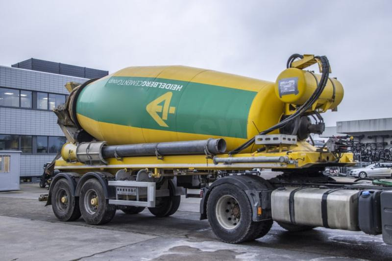 DE BUF BETON MIXER/MALAXEUR/MISCHER-12M3 - Naczepa betonomieszarka: zdjęcie 2 DE BUF BETON MIXER/MALAXEUR/MISCHER-12M3 - Naczepa betonomieszarka: zdjęcie 2