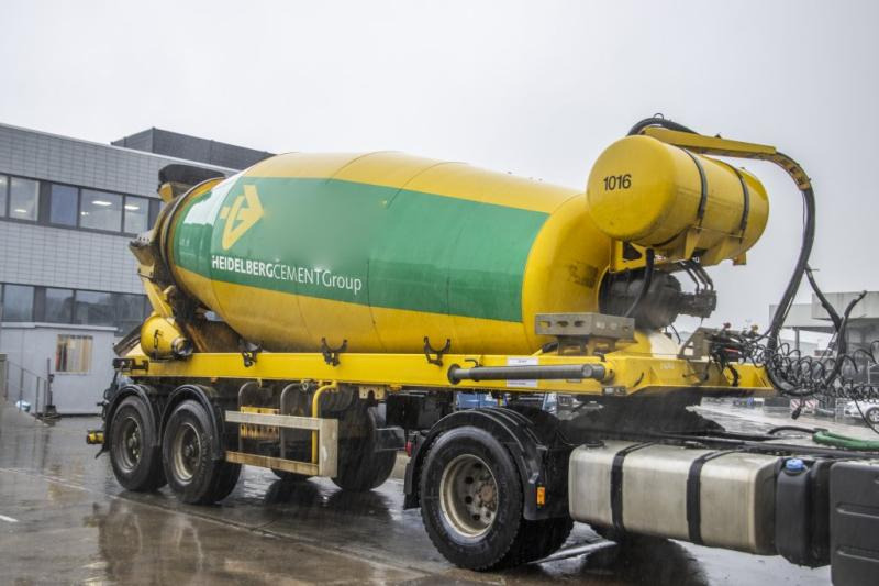 DE BUF BETON MIXER/MALAXEUR/MISCHER-12M3 - Naczepa betonomieszarka: zdjęcie 2 DE BUF BETON MIXER/MALAXEUR/MISCHER-12M3 - Naczepa betonomieszarka: zdjęcie 2