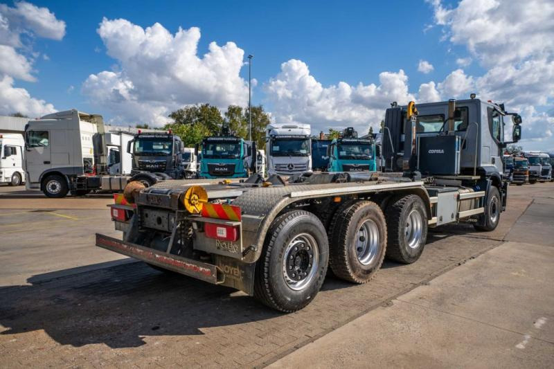 Iveco X-WAY 460 - Ciężarówka hakowiec: zdjęcie 4 Iveco X-WAY 460 - Ciężarówka hakowiec: zdjęcie 4