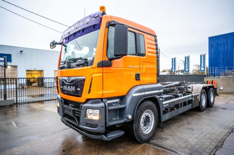 MAN TGS 33.420 BB - Ciężarówka hakowiec: zdjęcie 3 MAN TGS 33.420 BB - Ciężarówka hakowiec: zdjęcie 3
