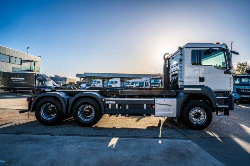 MAN TGS 33.430 BL - Ciężarówka hakowiec: zdjęcie 3 MAN TGS 33.430 BL - Ciężarówka hakowiec: zdjęcie 3