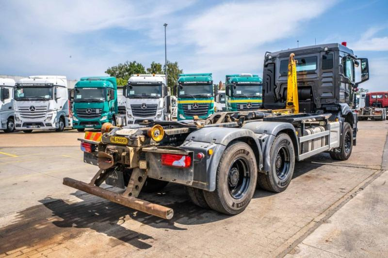 MAN TGS 33.470 BL - PALFINGER - Ciężarówka hakowiec: zdjęcie 5 MAN TGS 33.470 BL - PALFINGER - Ciężarówka hakowiec: zdjęcie 5