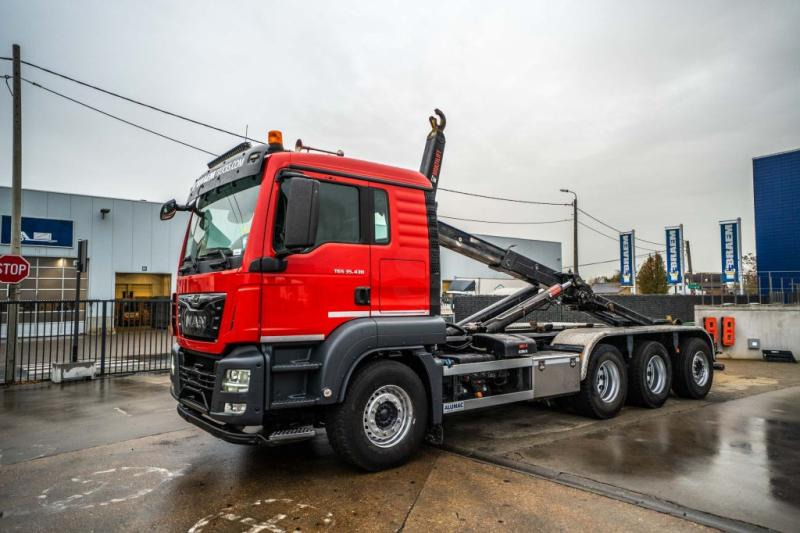MAN TGS 35.430 BL - HIAB - Ciężarówka hakowiec: zdjęcie 1 MAN TGS 35.430 BL - HIAB - Ciężarówka hakowiec: zdjęcie 1