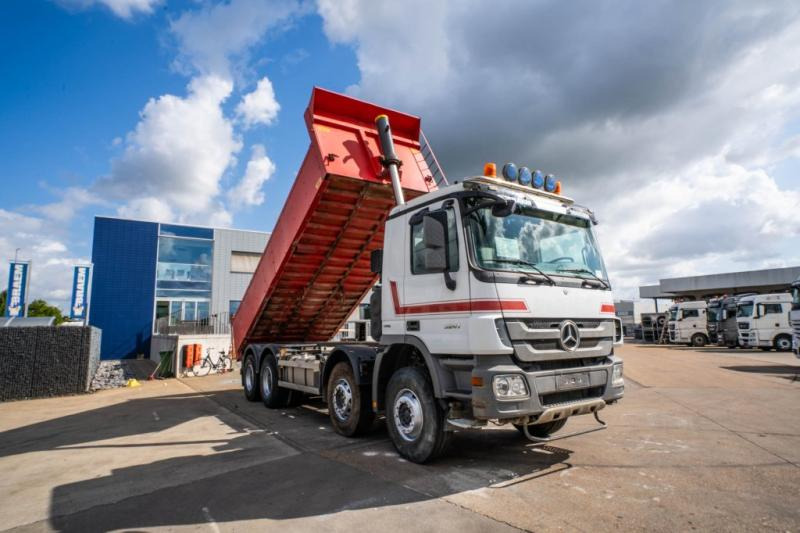 Mercedes ACTROS 3241 K -MP3-E5 - Wywrotka: zdjęcie 2 Mercedes ACTROS 3241 K -MP3-E5 - Wywrotka: zdjęcie 2