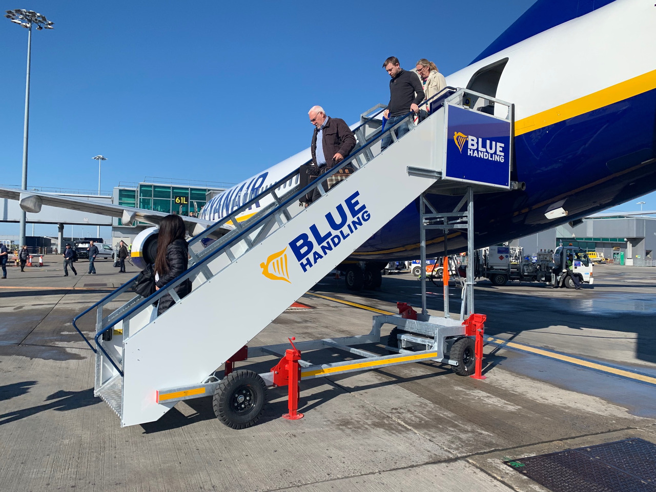 ARS-1 B737 Towable Passenger Stairs - Schody pasażerskie: zdjęcie 1 ARS-1 B737 Towable Passenger Stairs - Schody pasażerskie: zdjęcie 1