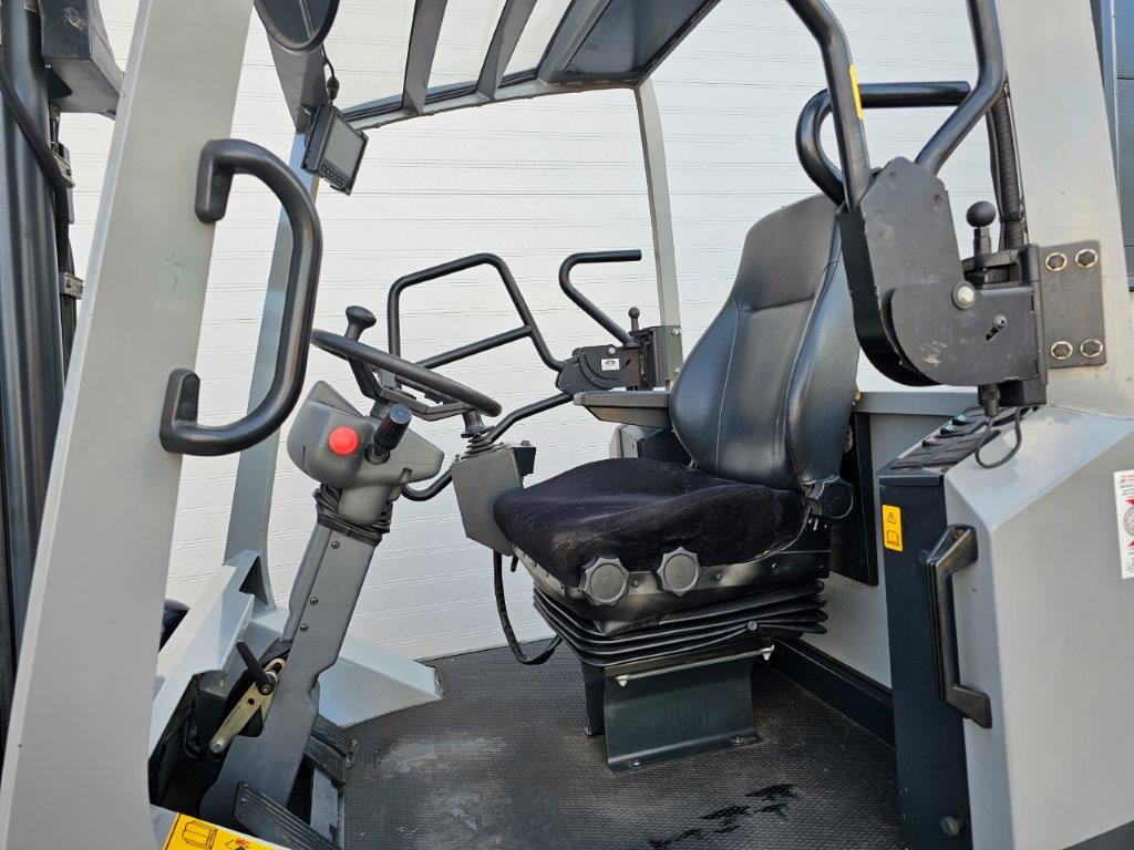 Wózek widłowy elektryczny Kalmar ECF70-6C: zdjęcie 6 Wózek widłowy elektryczny Kalmar ECF70-6C: zdjęcie 6