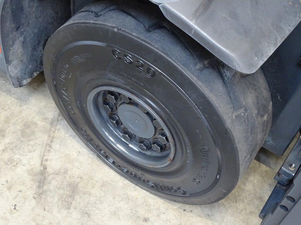 Linde H25D-01 - Wózek widłowy diesel: zdjęcie 2 Linde H25D-01 - Wózek widłowy diesel: zdjęcie 2