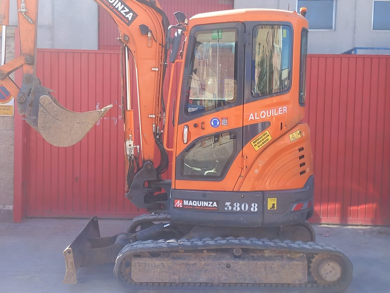 DOOSAN DX35Z - Minikoparka: zdjęcie 1 DOOSAN DX35Z - Minikoparka: zdjęcie 1