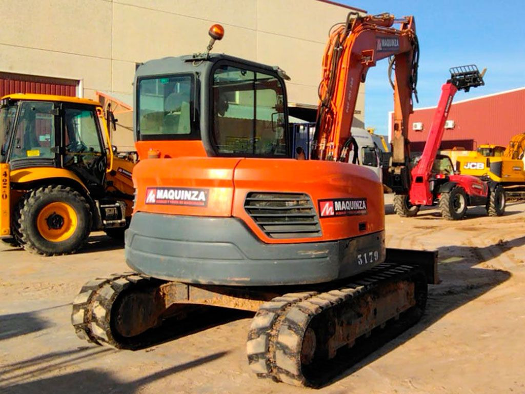 DOOSAN DX85R-3 - Minikoparka: zdjęcie 3 DOOSAN DX85R-3 - Minikoparka: zdjęcie 3