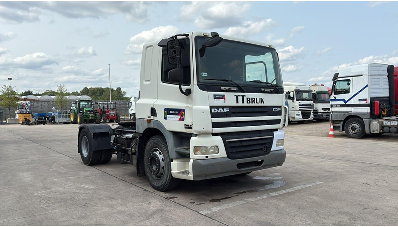 DAF 85 CF 410 (LOW CABIN / PETIT CABINE / TRES PROPRE / CLEAN CONDITION) - Ciągnik siodłowy: zdjęcie 3 DAF 85 CF 410 (LOW CABIN / PETIT CABINE / TRES PROPRE / CLEAN CONDITION) - Ciągnik siodłowy: zdjęcie 3