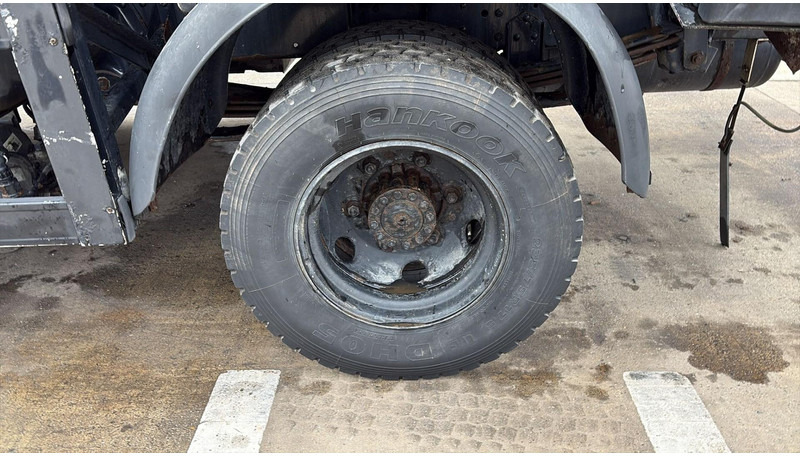 Samochód ciężarowy cysterna MAN 10.153 (7500L / FULL STEEL / LAMES / BOITE MANUELLE / MANUAL GEARBOX): zdjęcie 15 Samochód ciężarowy cysterna MAN 10.153 (7500L / FULL STEEL / LAMES / BOITE MANUELLE / MANUAL GEARBOX): zdjęcie 15